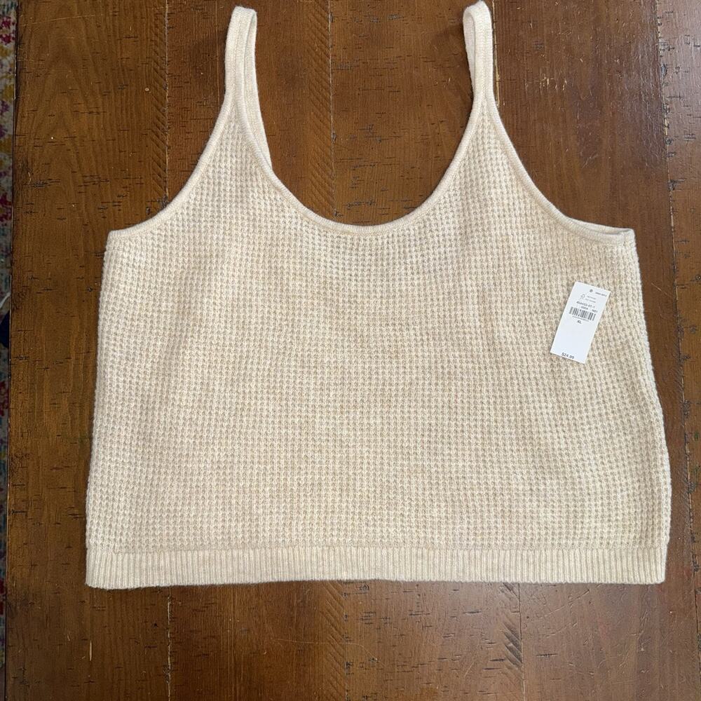 Old Navy Sweater Tank Top Round Neck Rib-Knit Cream Size XL NWT